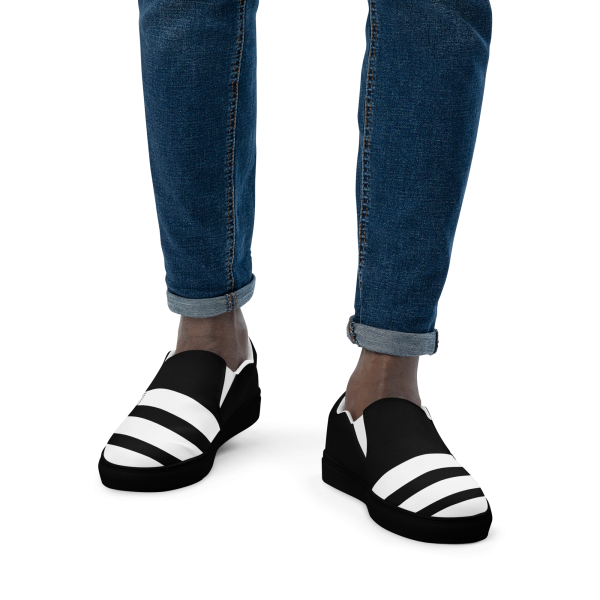 Mens slip on canvas shoes black front 699eb287d8e85.png
